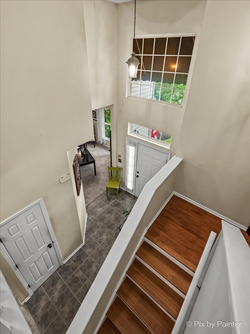 1529 Autumncrest Court Property Photo 17