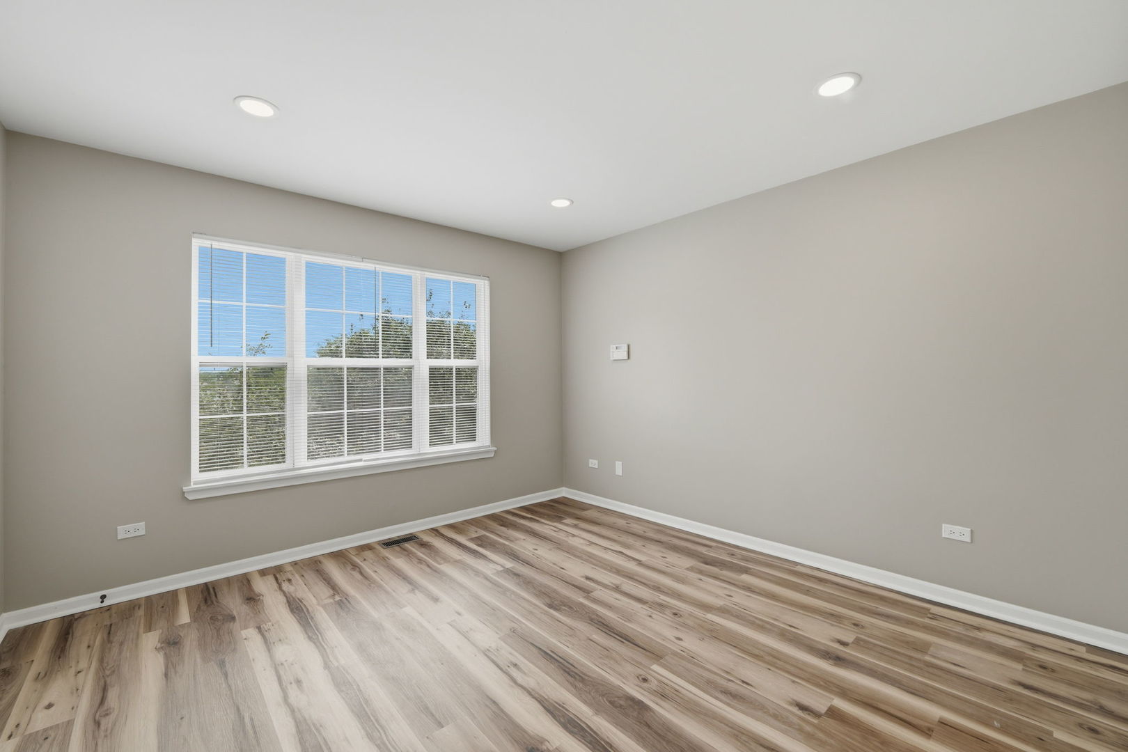 34308 N Goldenrod Road Property Photo 21