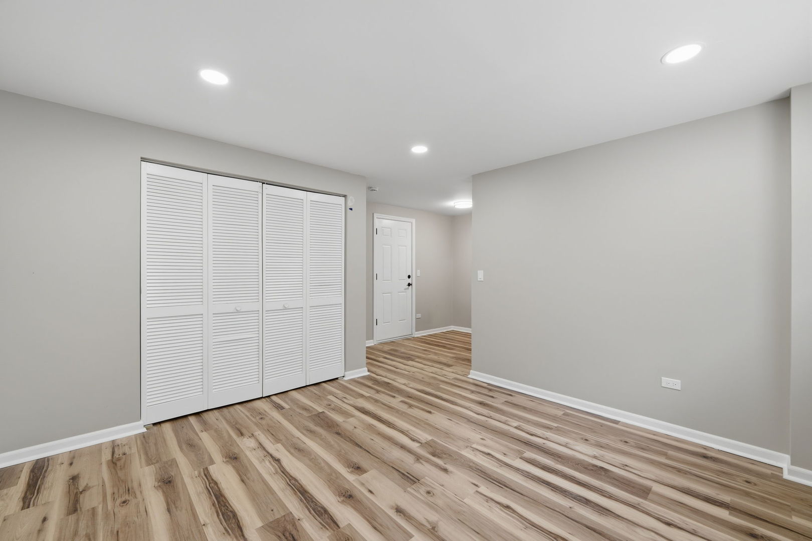 34308 N Goldenrod Road Property Photo 26