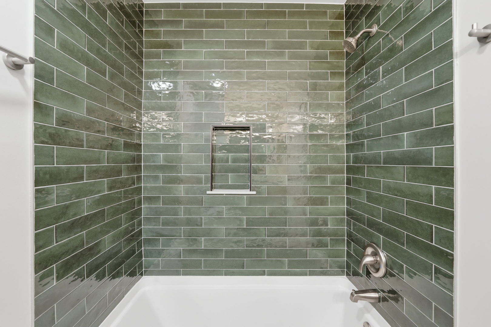34308 N Goldenrod Road Property Photo 27