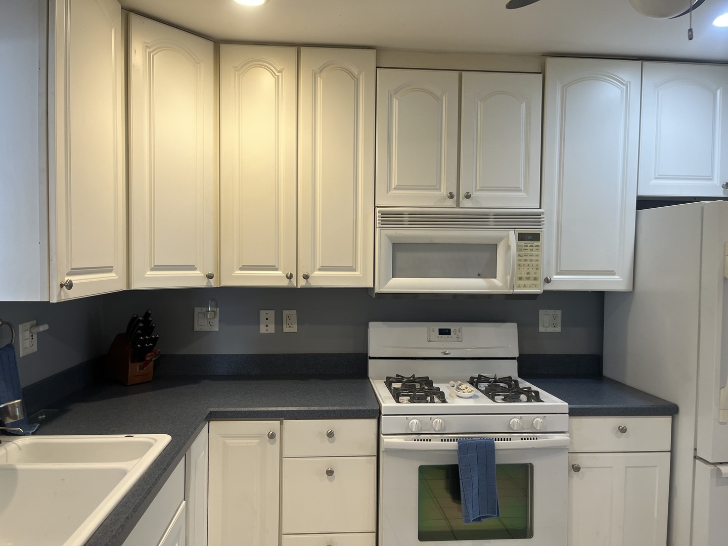 358 N Fairfield Avenue Property Photo 10