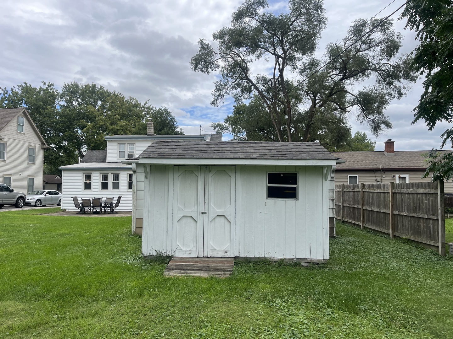 358 N Fairfield Avenue Property Photo 23