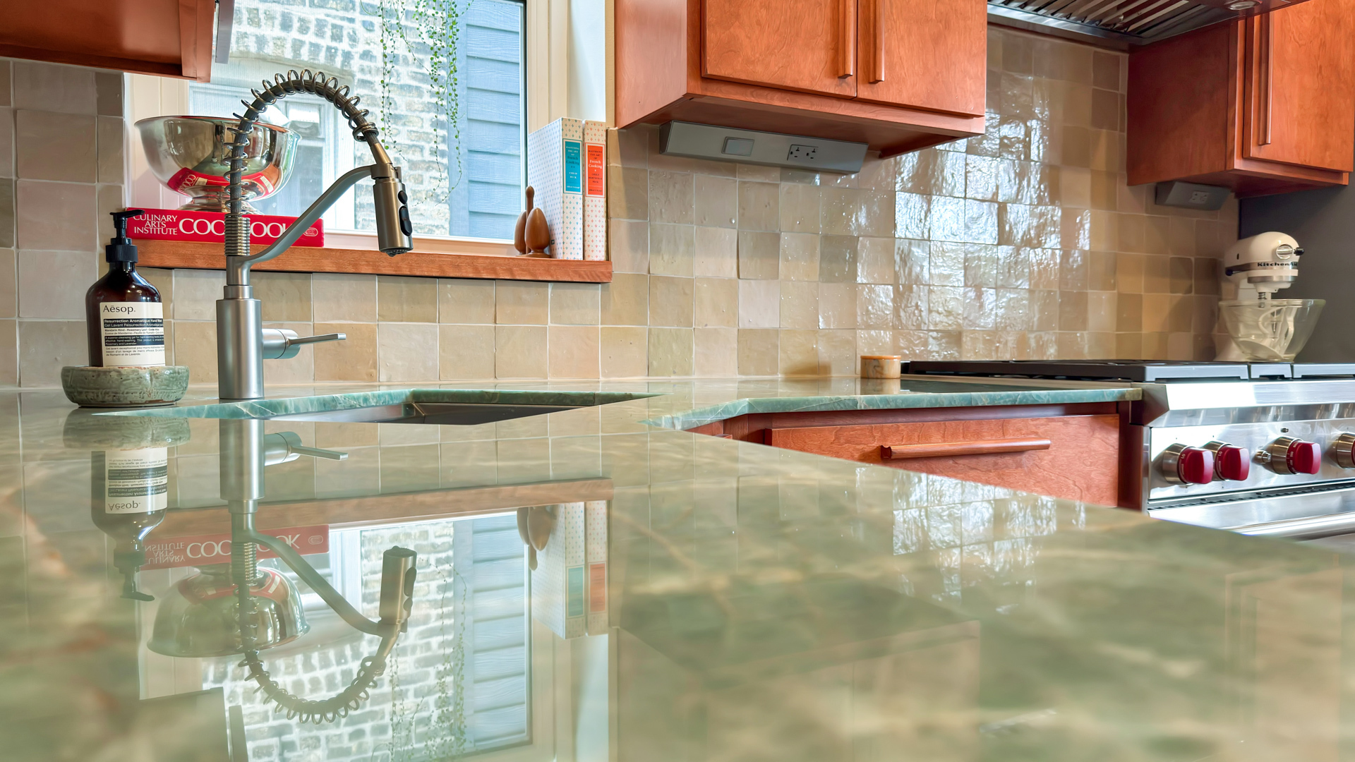 2617 W Leland Avenue 2 Property Photo 22
