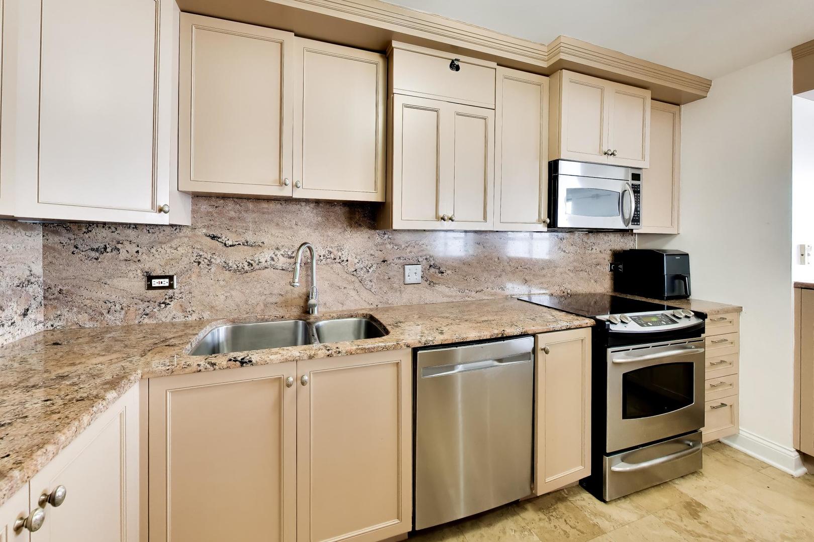 474 N Lake Shore Drive 4505 Property Photo 14