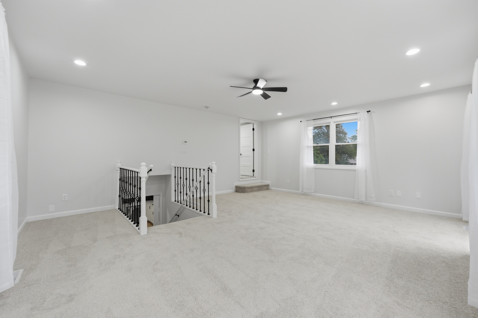 225 Malibu Drive Property Photo 11