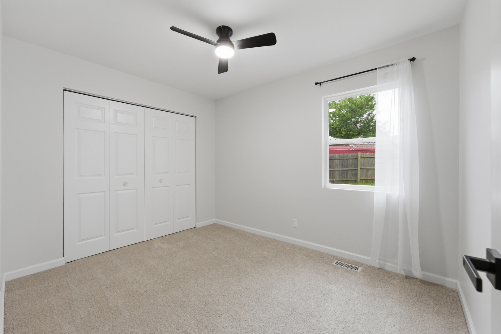 225 Malibu Drive Property Photo 16