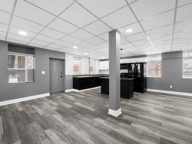 2014 N Whipple Street Property Photo 6