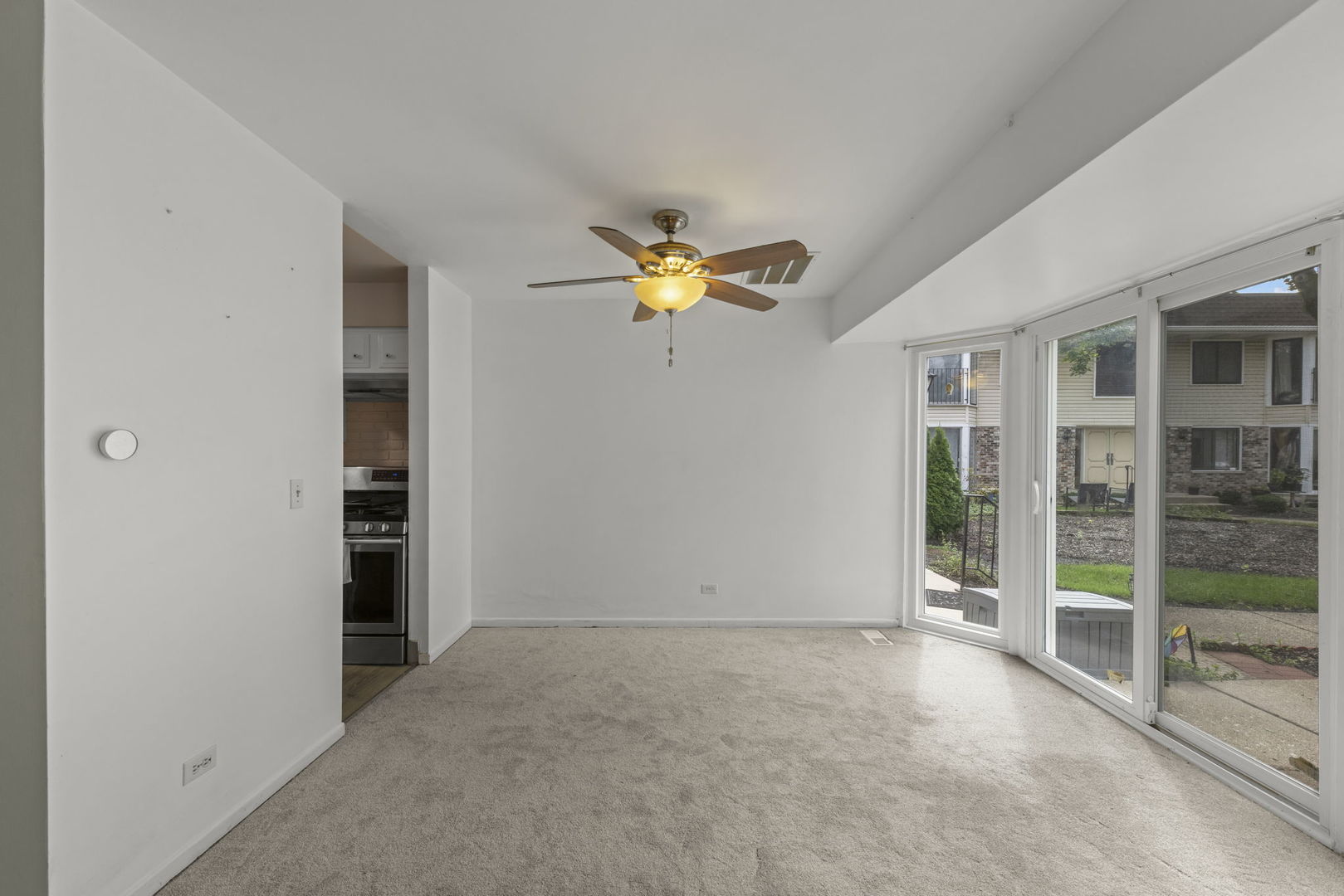 2640 Mitchell Drive 4 Property Photo 10