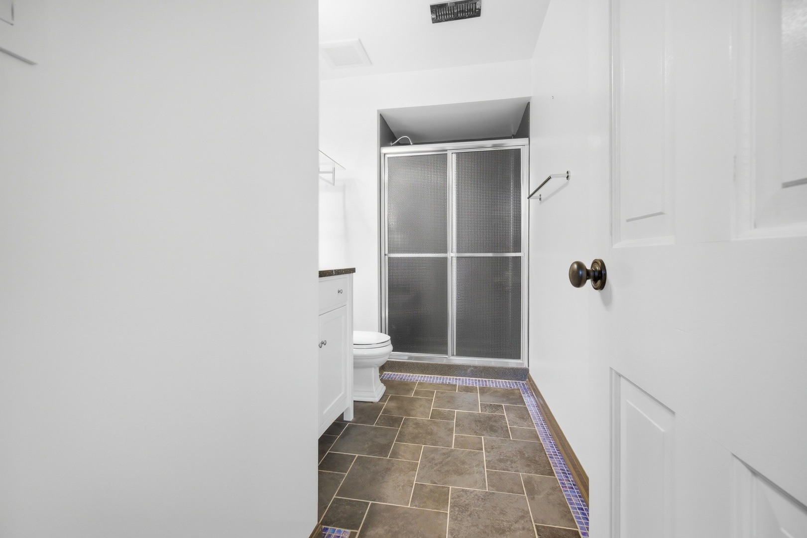 135 W King Arthur Court Property Photo 17
