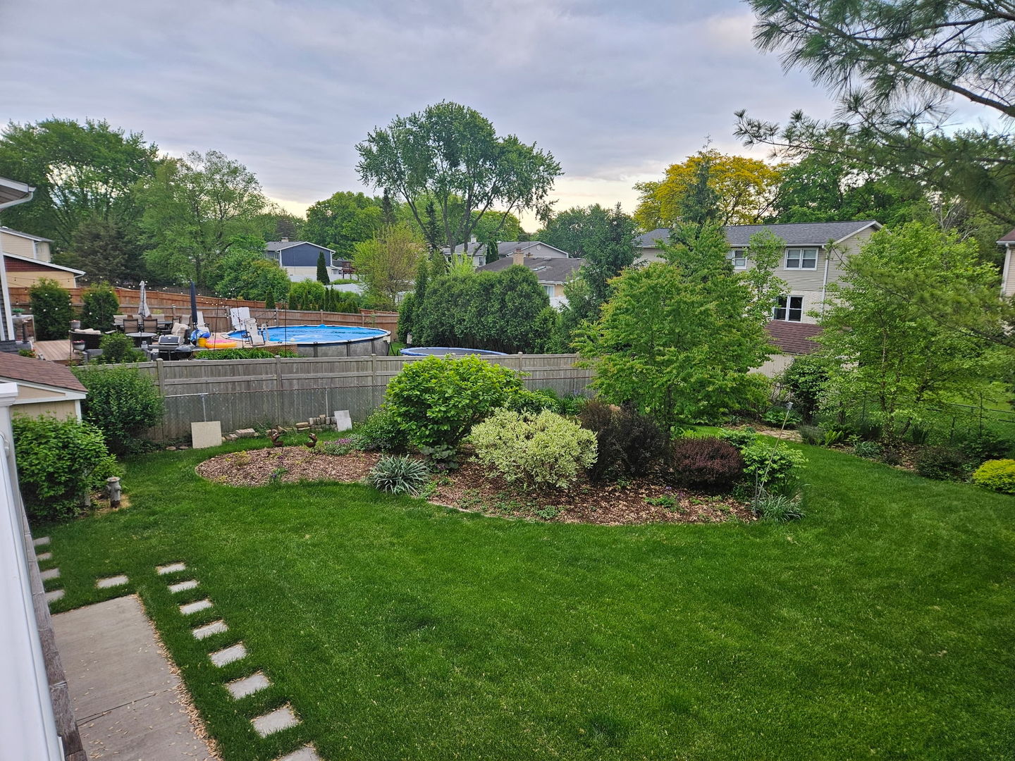 135 W King Arthur Court Property Photo 28
