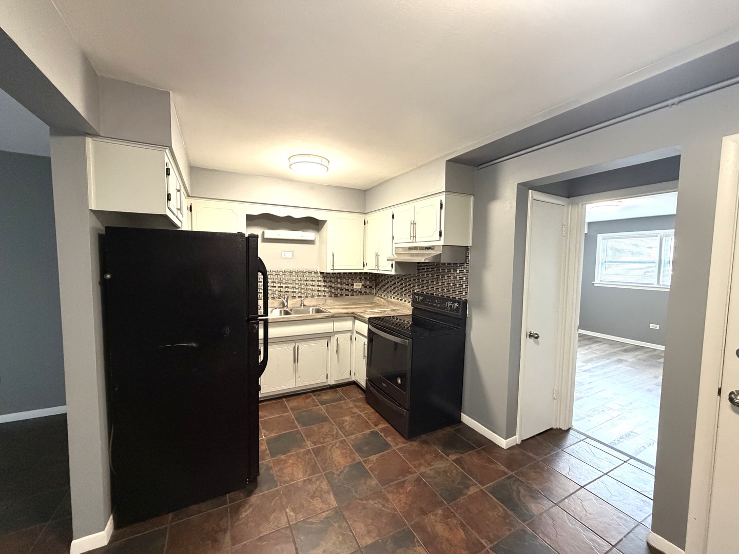 3754 W 120th Street 1c Property Photo 6