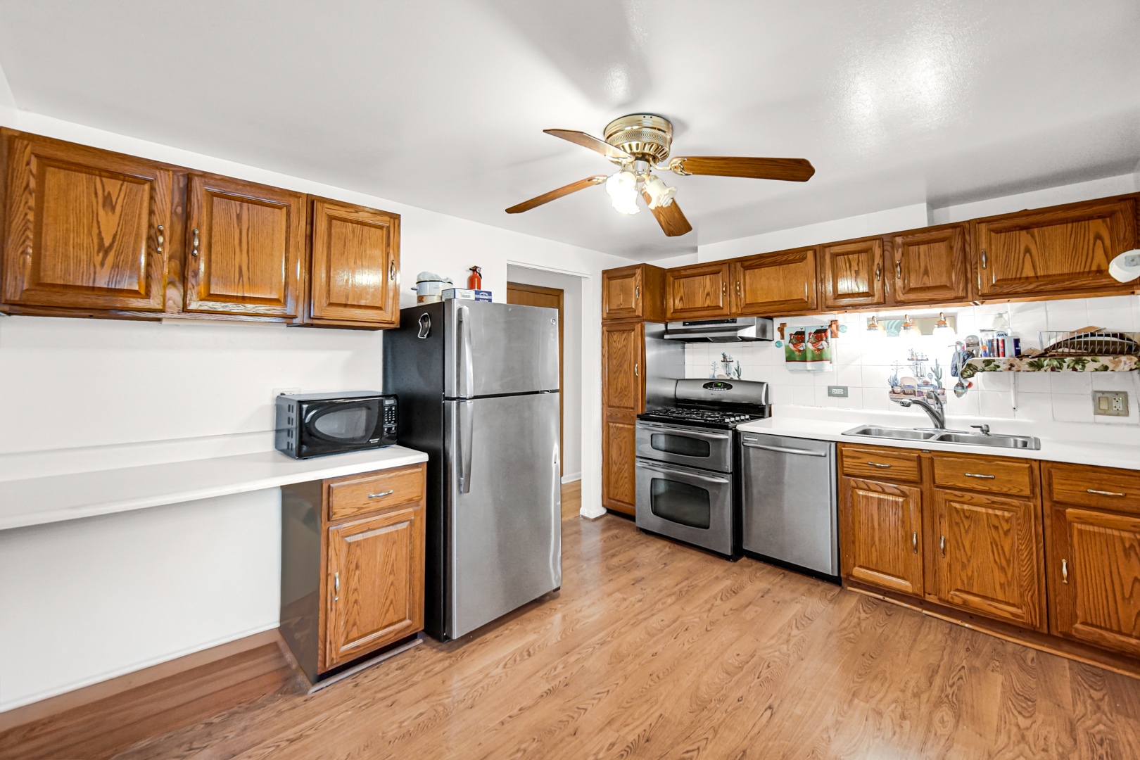 16904 Old Elm Drive Property Photo 9