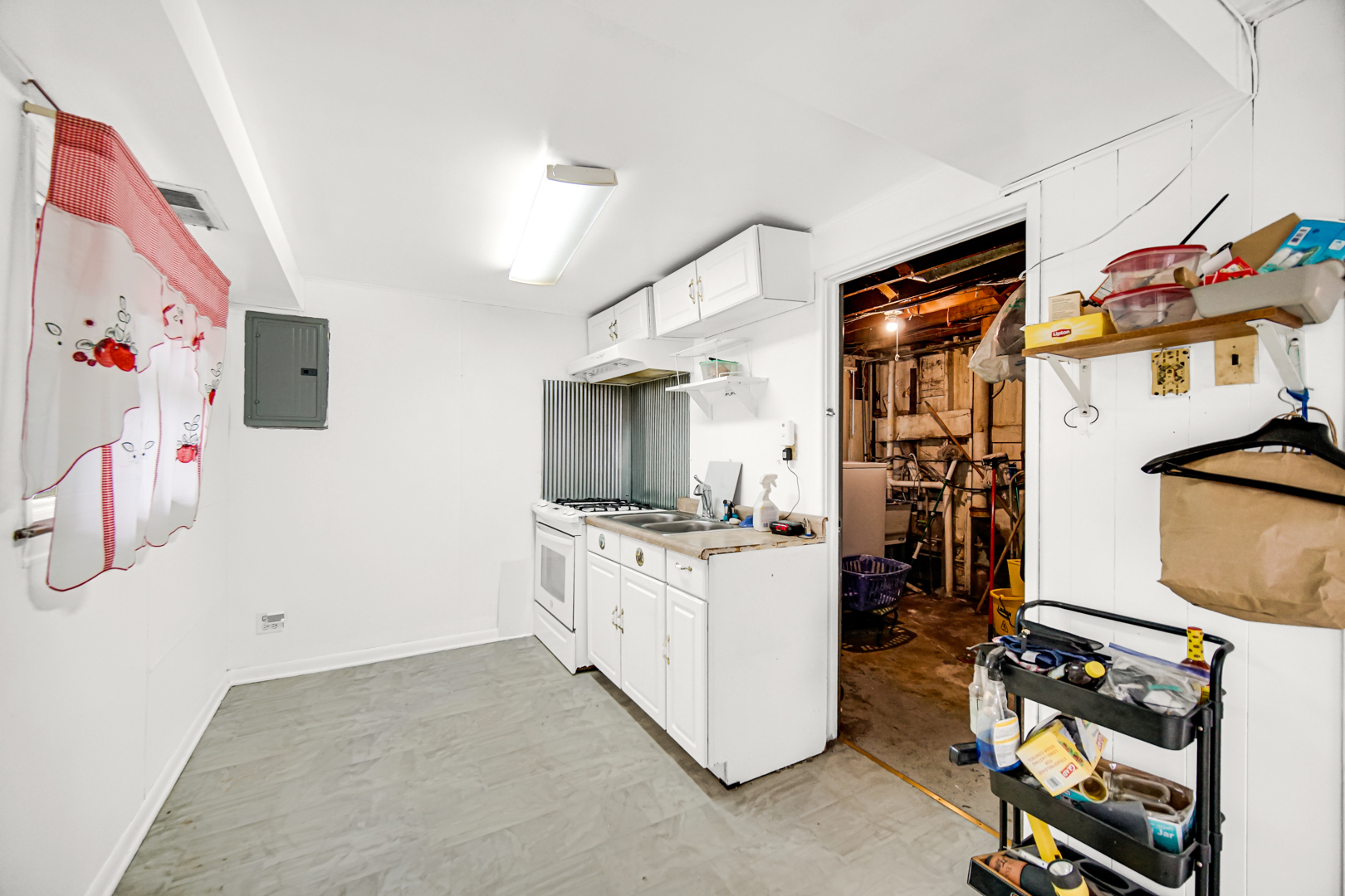 16904 Old Elm Drive Property Photo 23