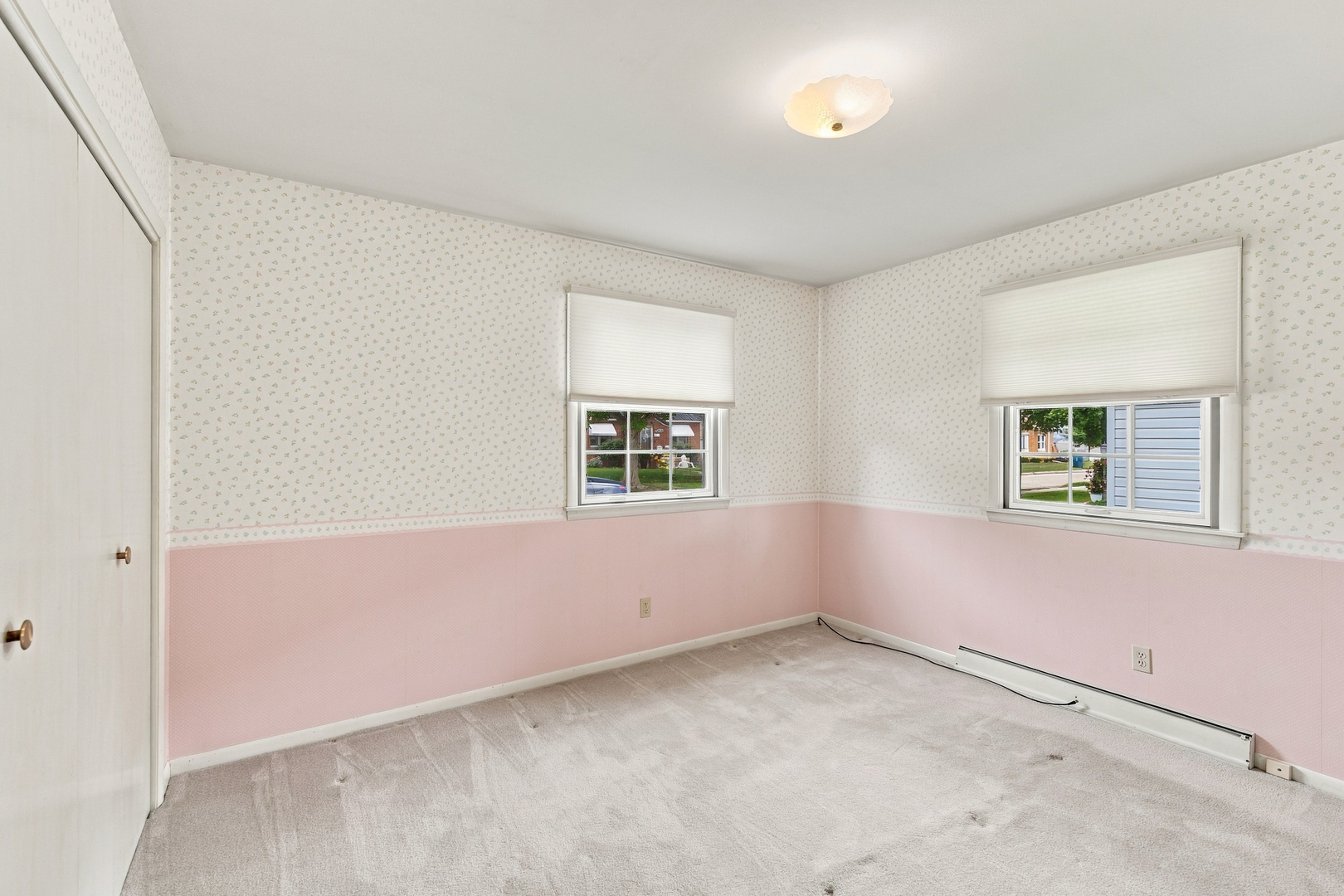 327 W Porter Street Property Photo 12