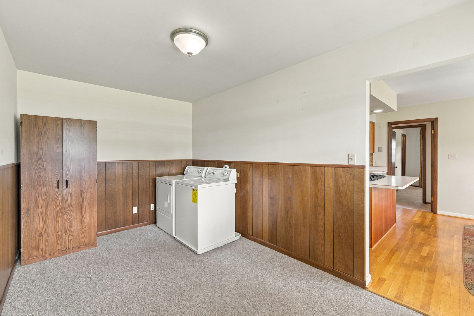 327 W Porter Street Property Photo 15