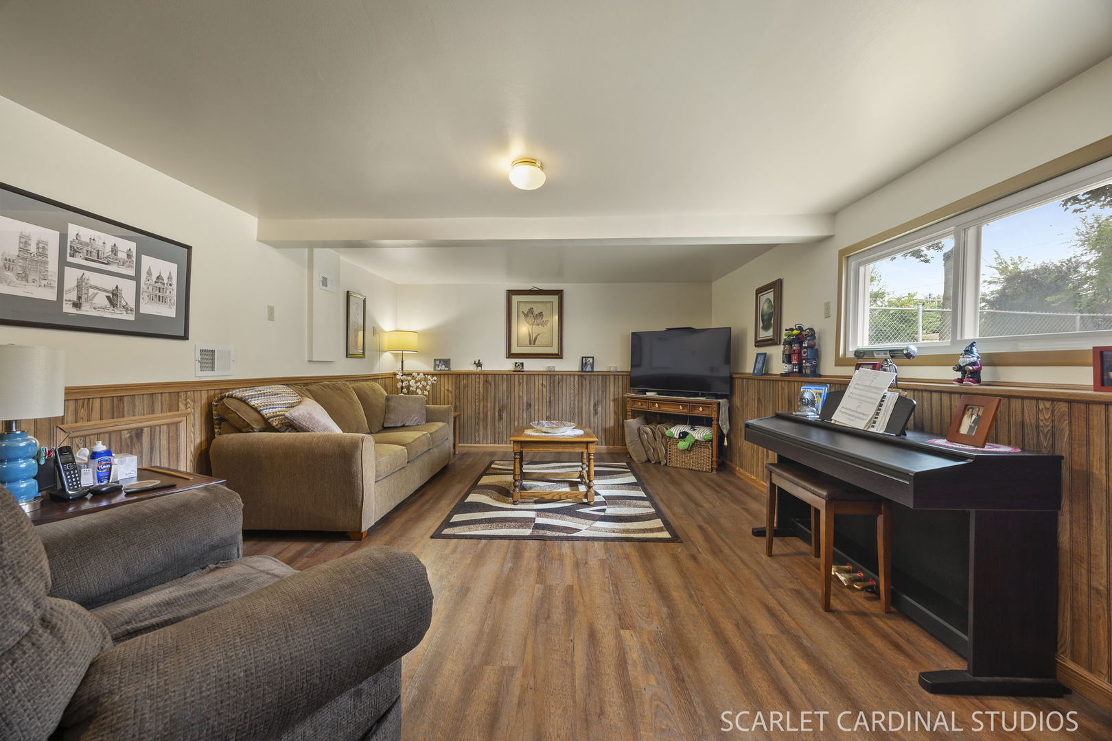 301 E Vermont Street Property Photo 11