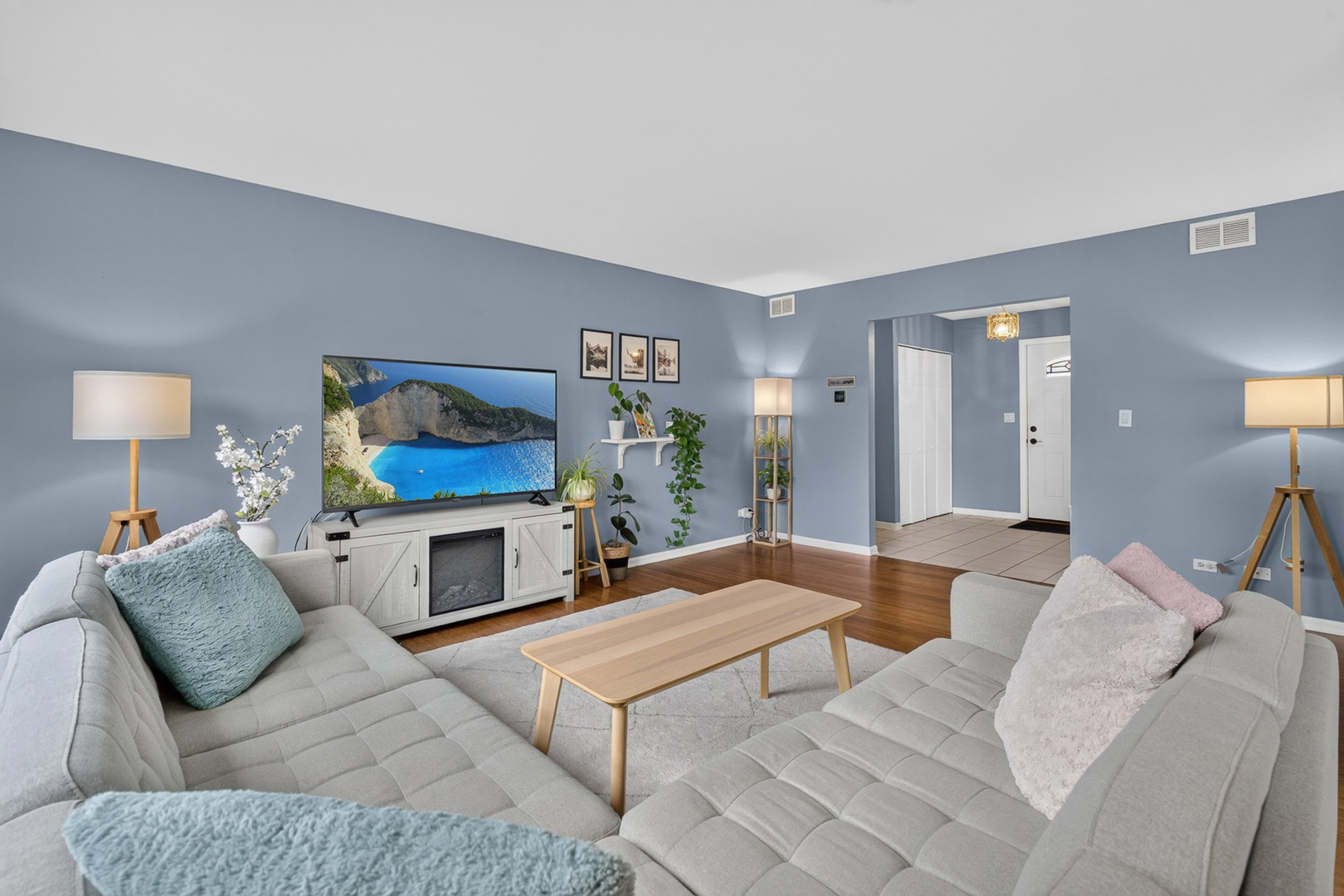 650 Wainsford Drive Property Photo 8