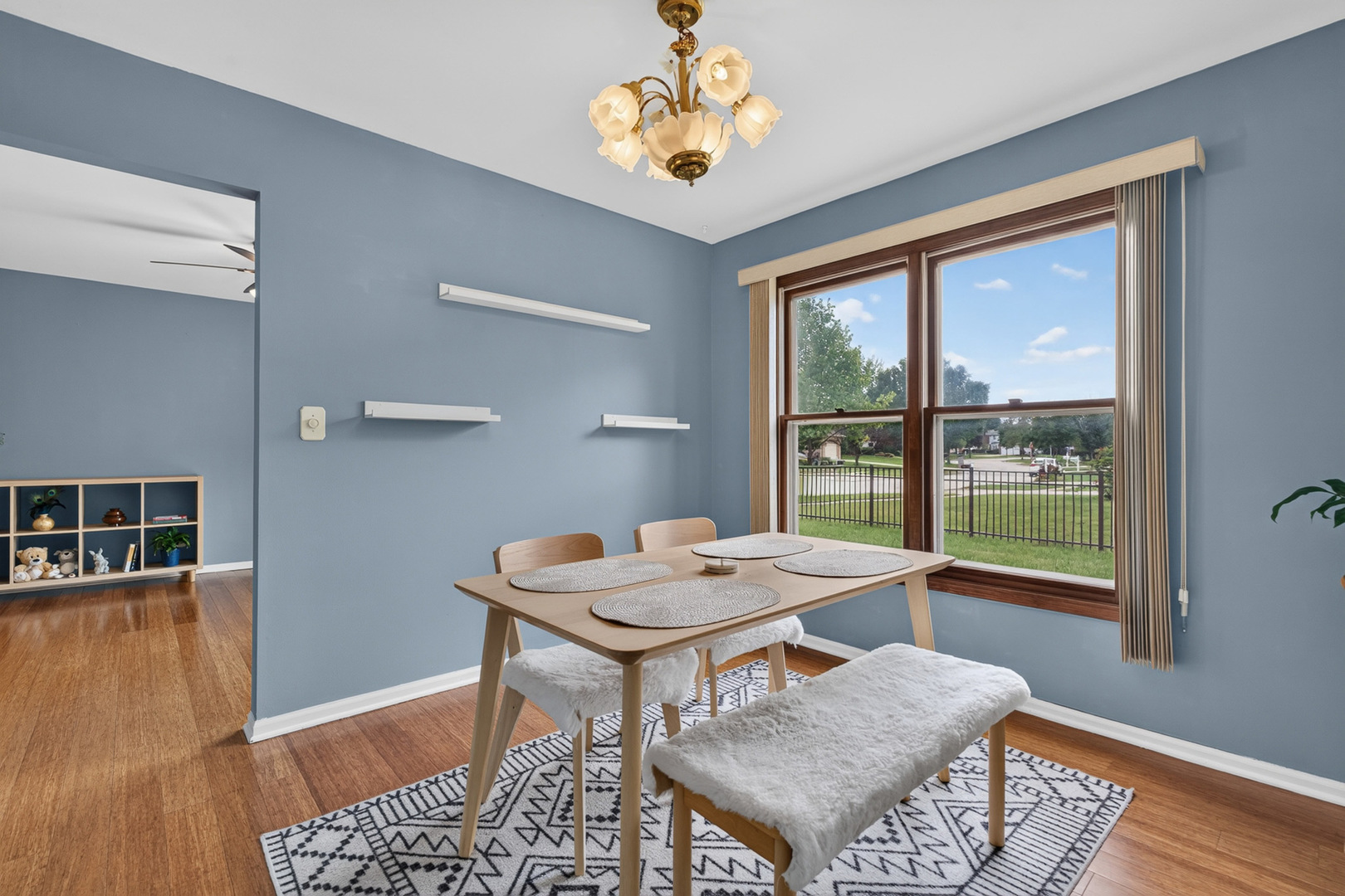 650 Wainsford Drive Property Photo 11