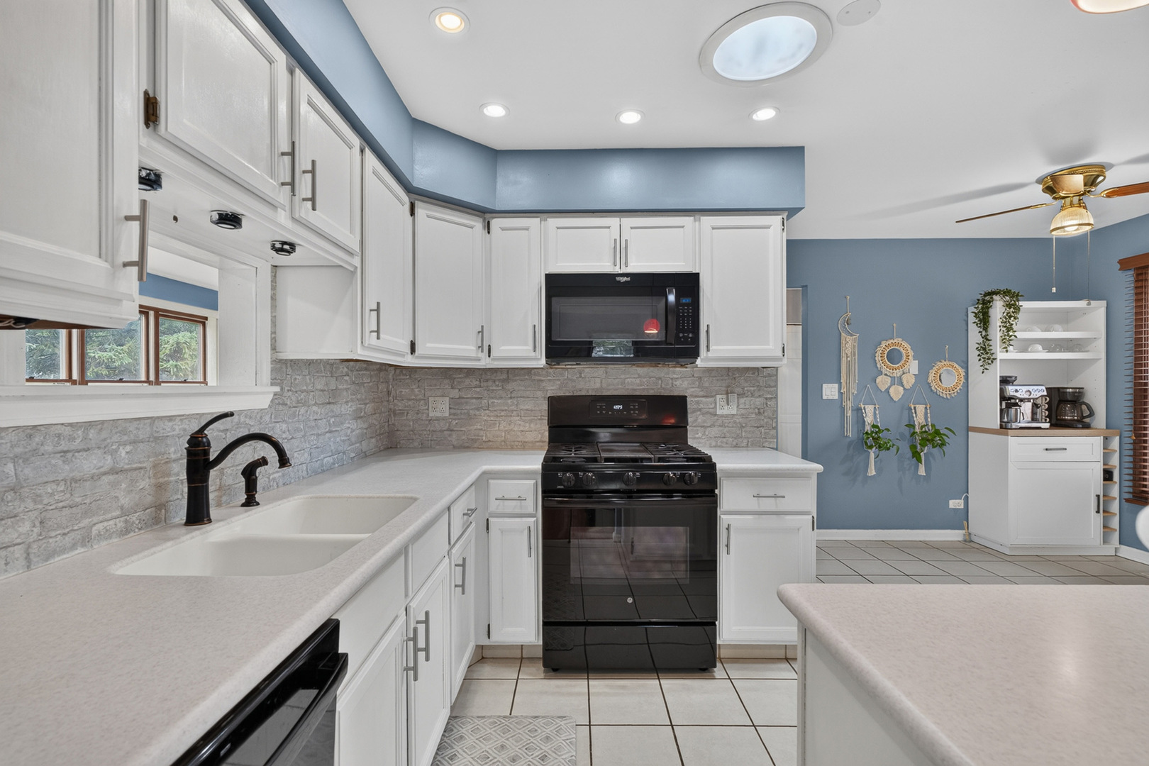 650 Wainsford Drive Property Photo 14