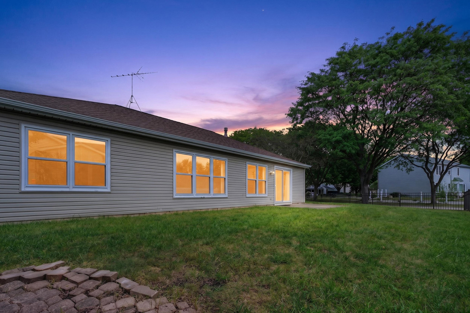 650 Wainsford Drive Property Photo 29