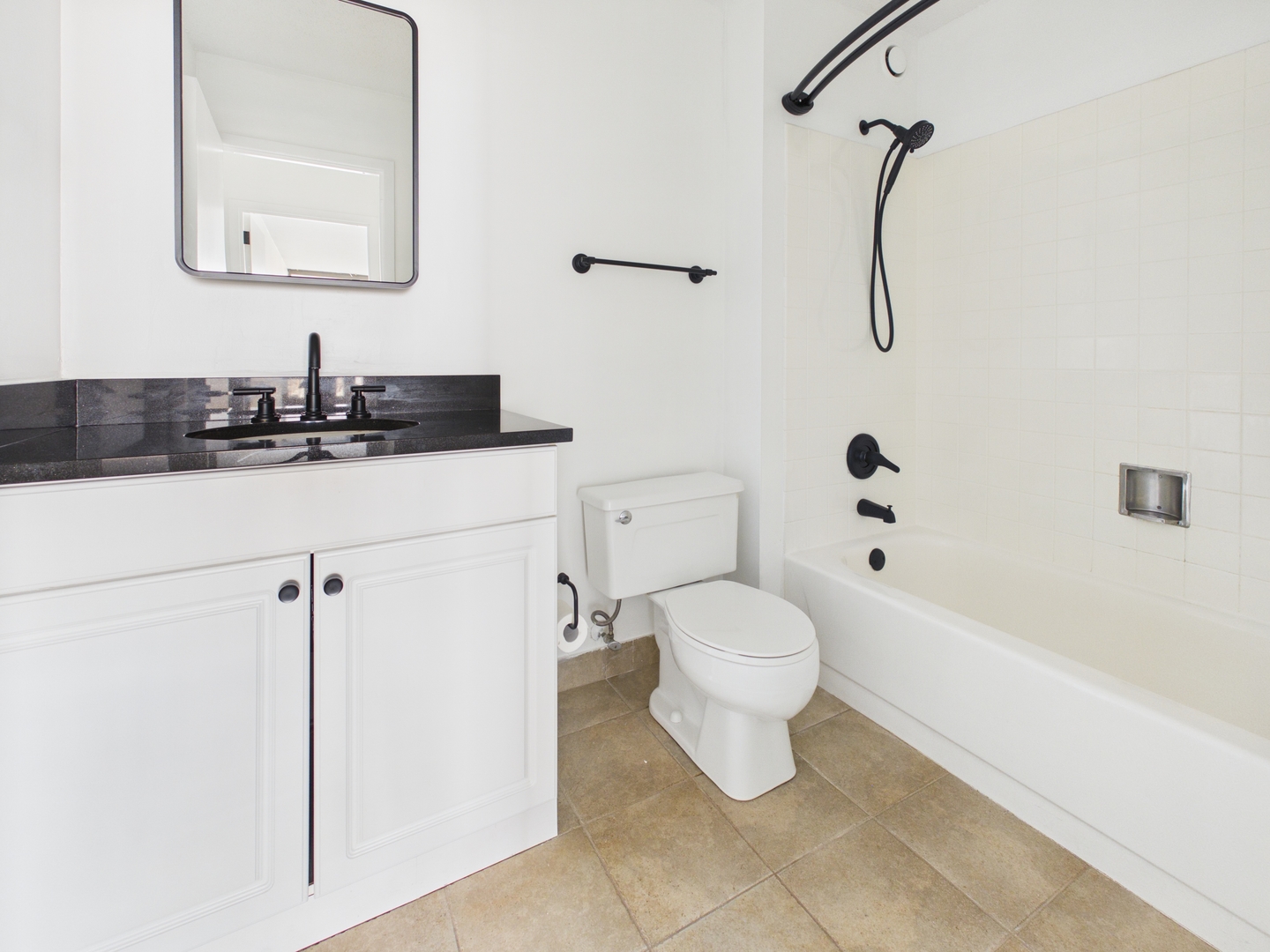 10 E Ontario Street 4205 Property Photo 14