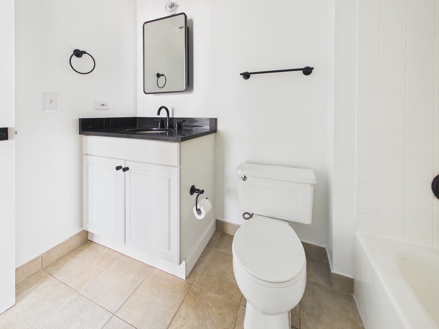 10 E Ontario Street 4205 Property Photo 15