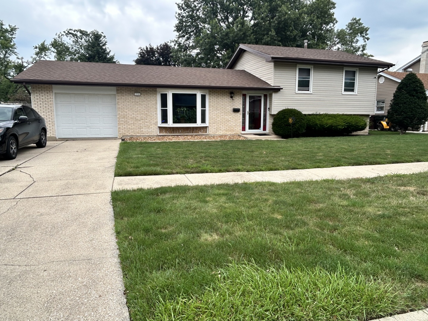 4316 176th Street Property Photo 1