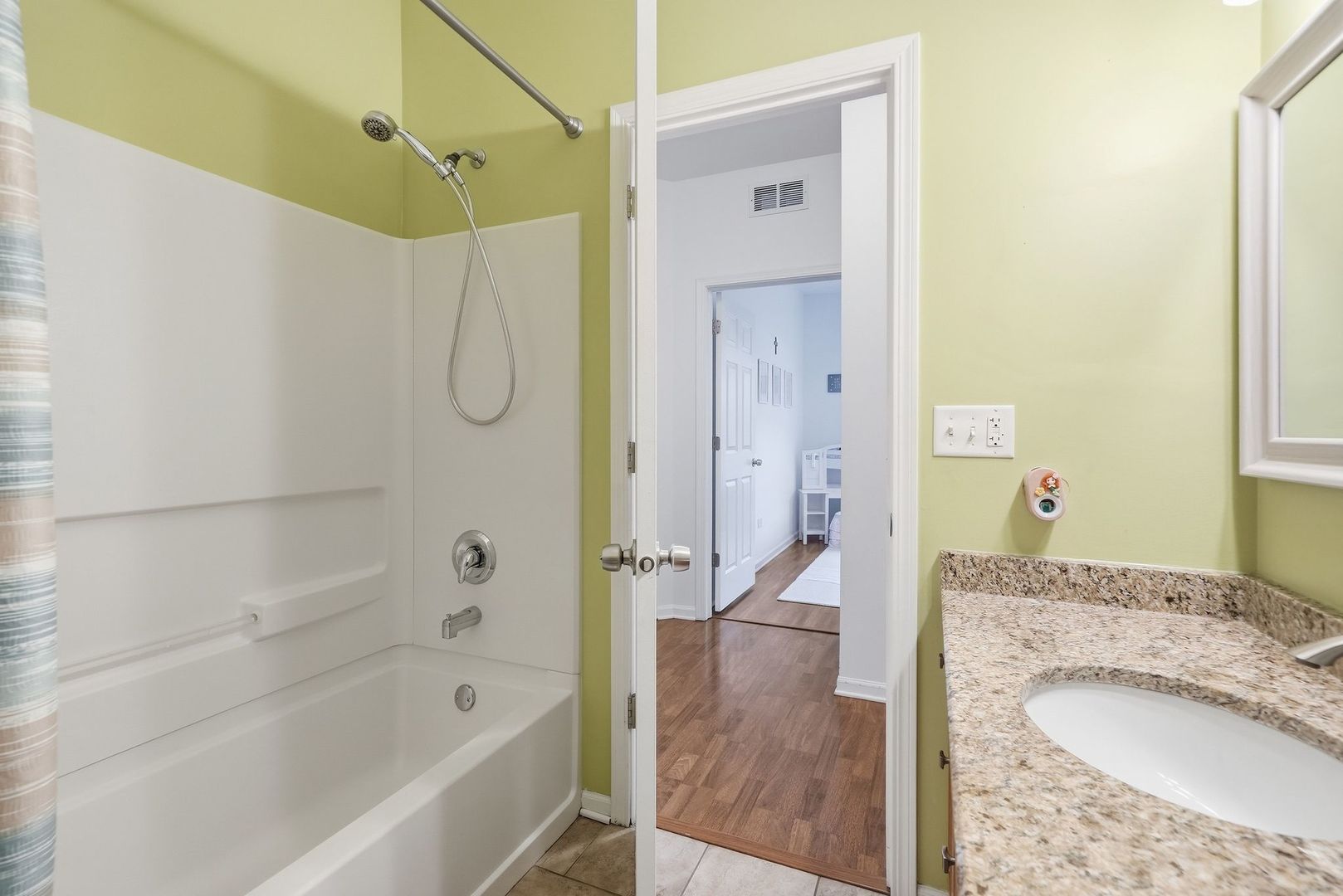 7421 Claridge Drive J Property Photo 12