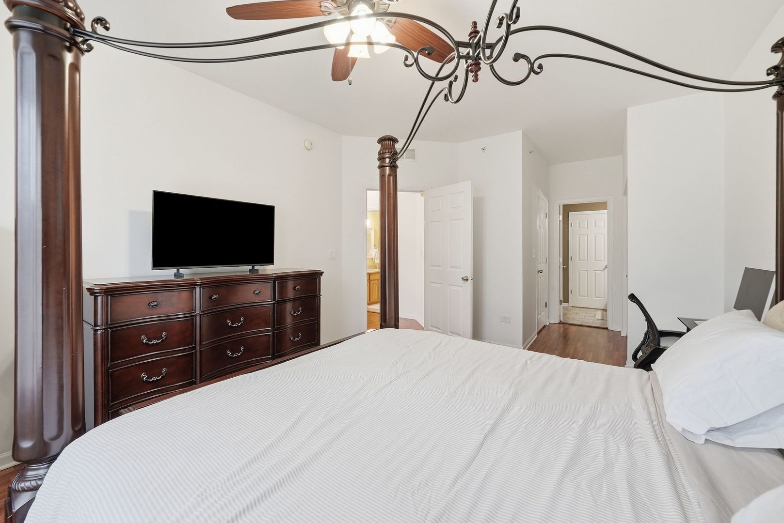 7421 Claridge Drive J Property Photo 15