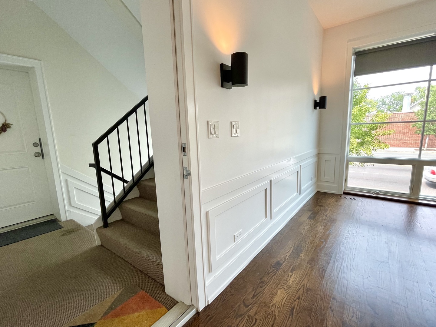 2453 W Irving Park Road 1e Property Photo 3