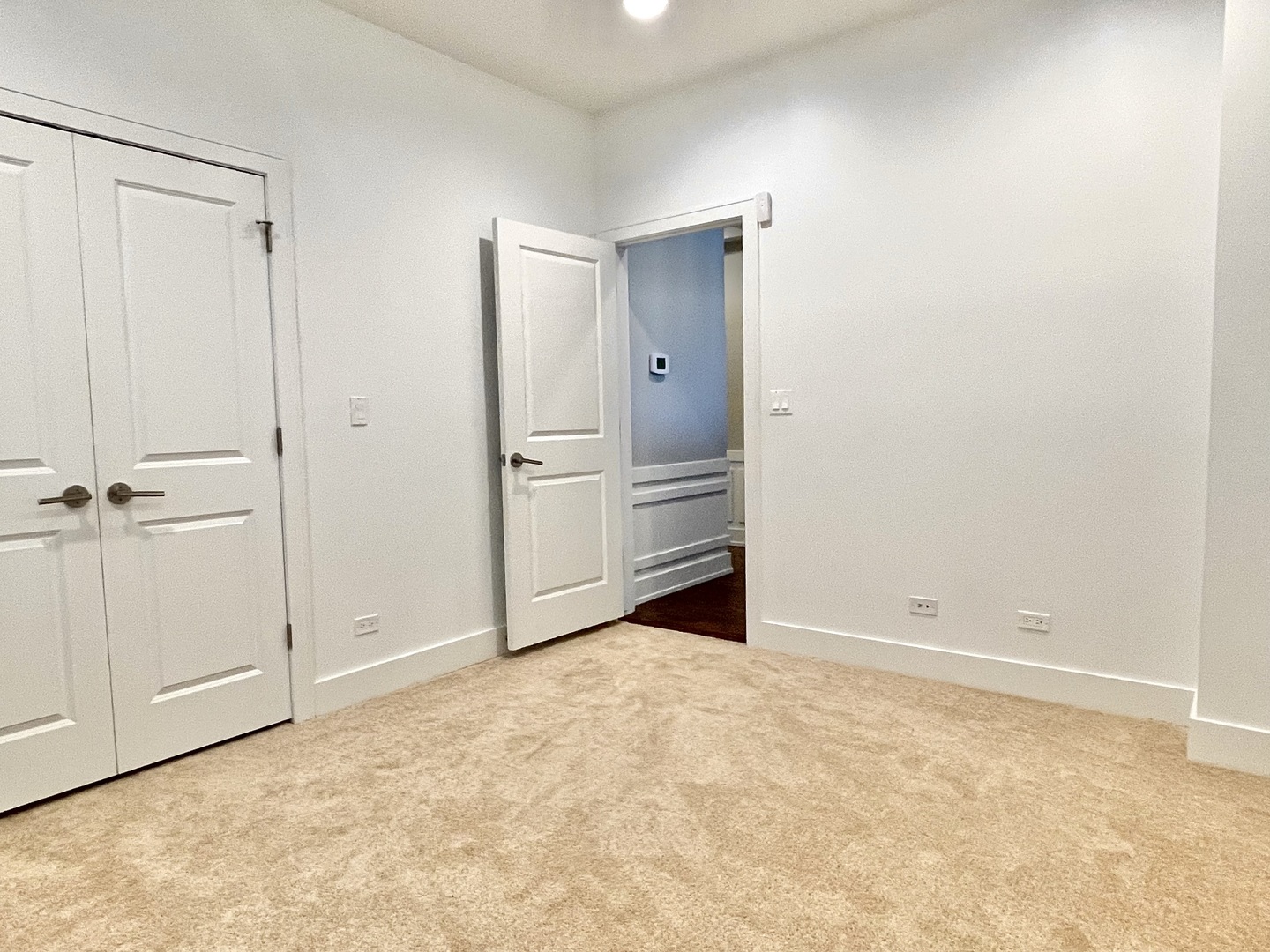 2453 W Irving Park Road 1e Property Photo 22