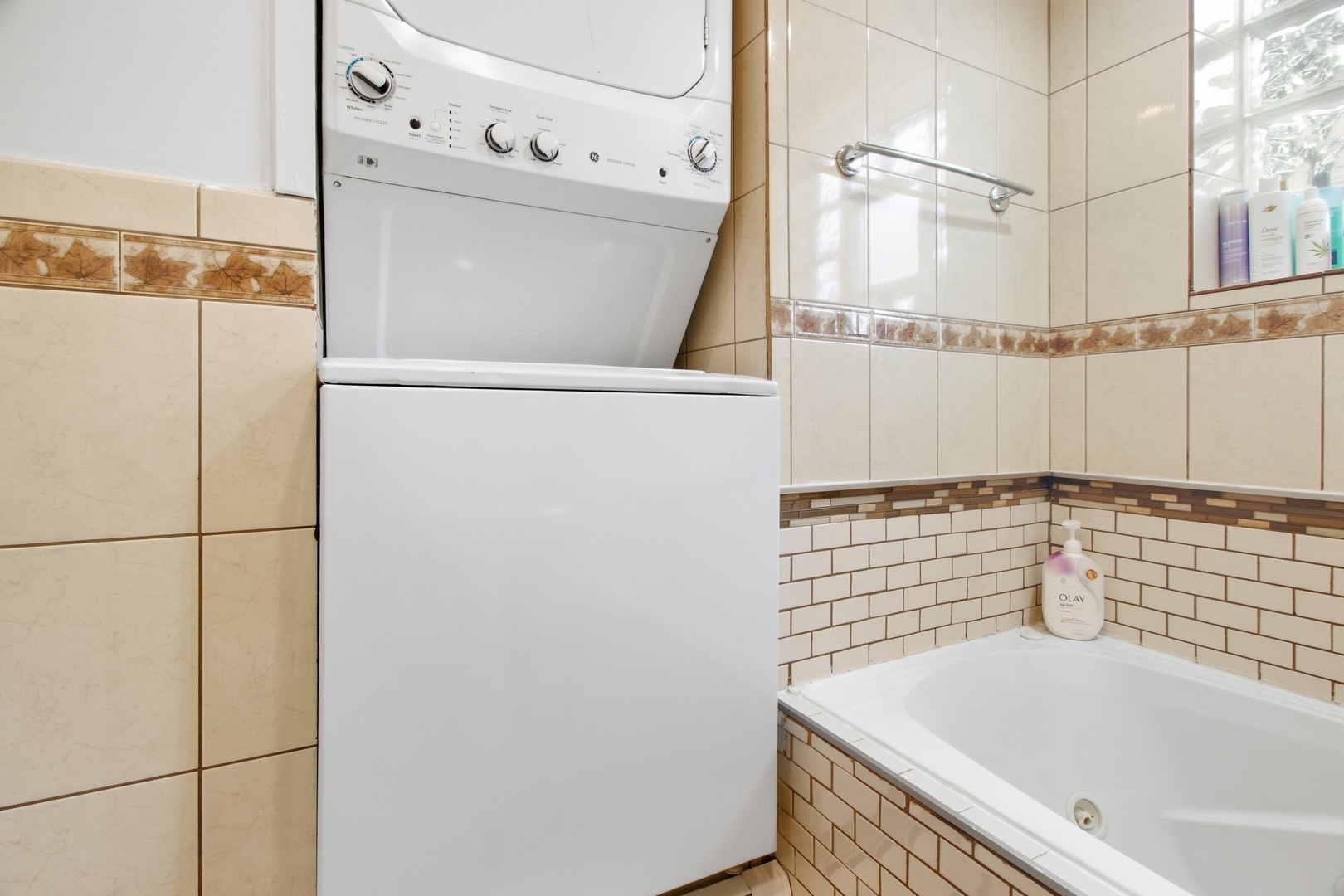 3818 Ruby Street 1e Property Photo 12