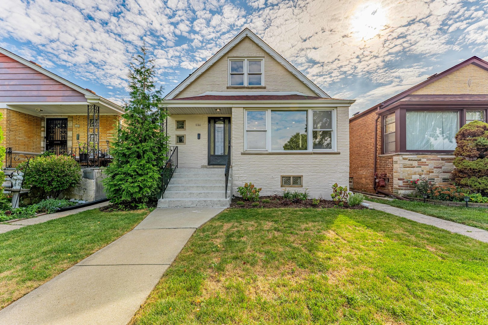 6351 S Kilbourn Avenue Property Photo 1