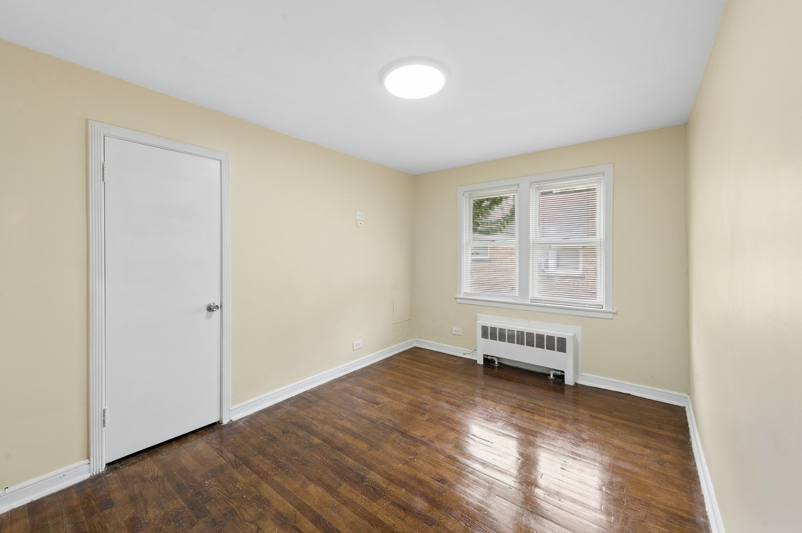 6547 N California Avenue 2n Property Photo 10
