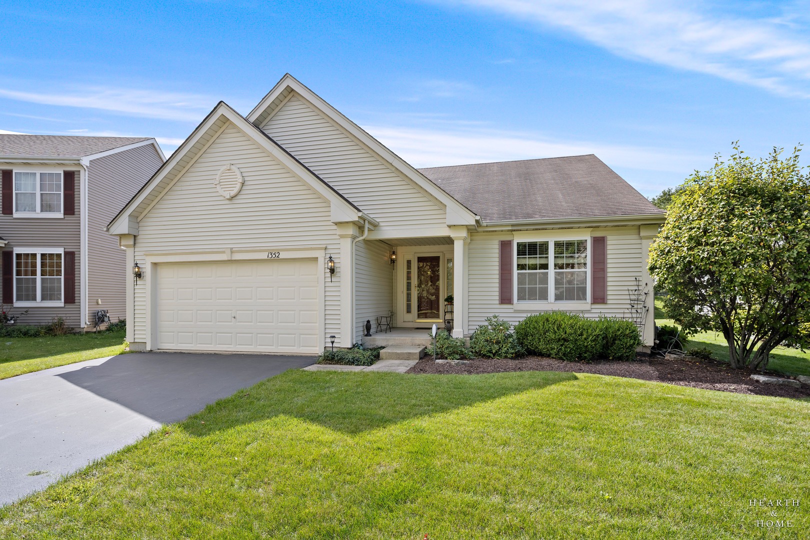 1352 Evergreen Lane Property Photo 1
