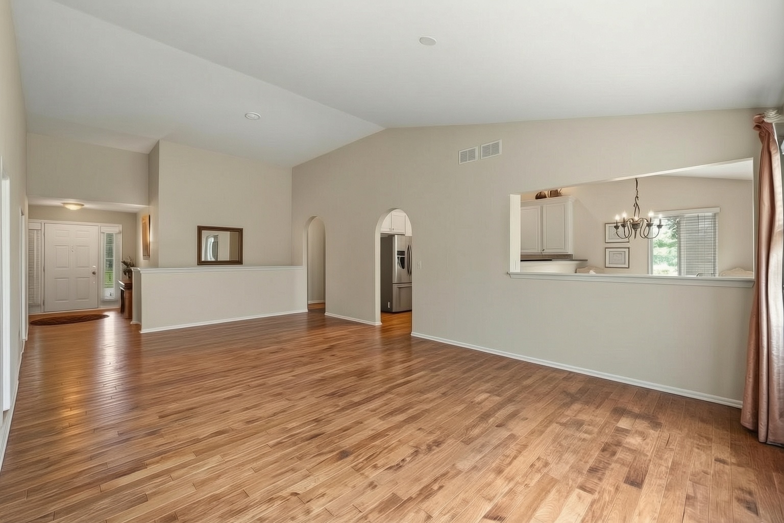 1352 Evergreen Lane Property Photo 11