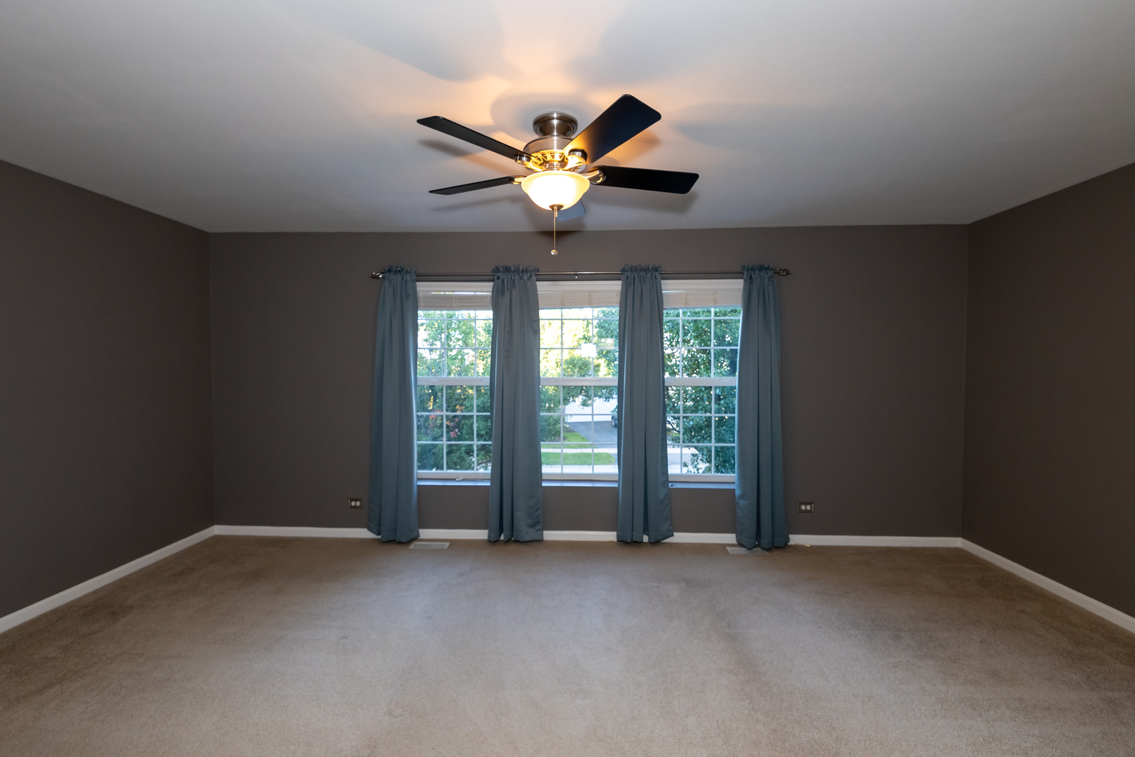 615 Hawley Drive Property Photo 6