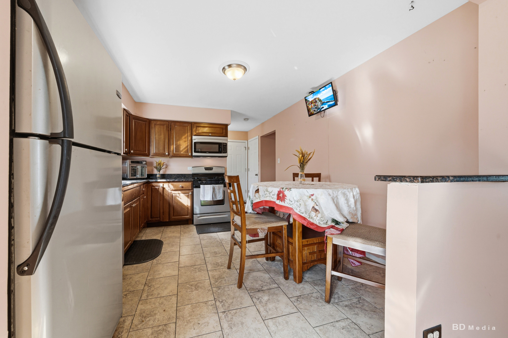 17554 Cypress Avenue Property Photo 10
