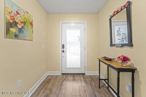 881 Mandarin Drive Property Photo 9