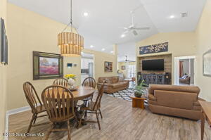 881 Mandarin Drive Property Photo 15