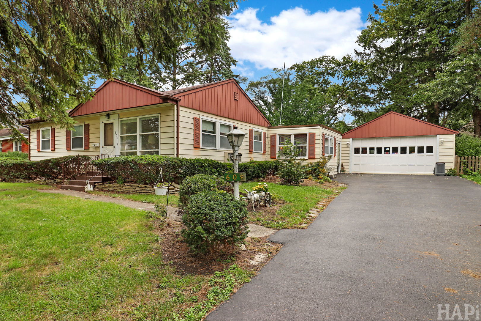 609 Glendale Road Property Photo 1