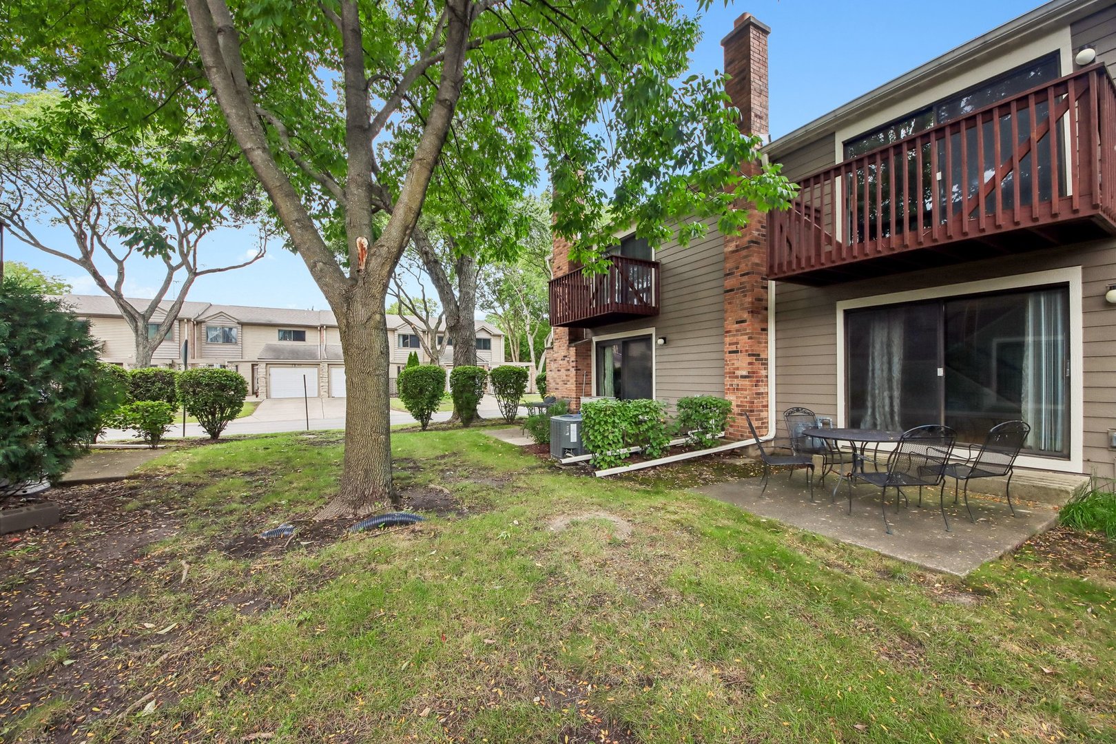 105 W Dover Drive Property Photo 43