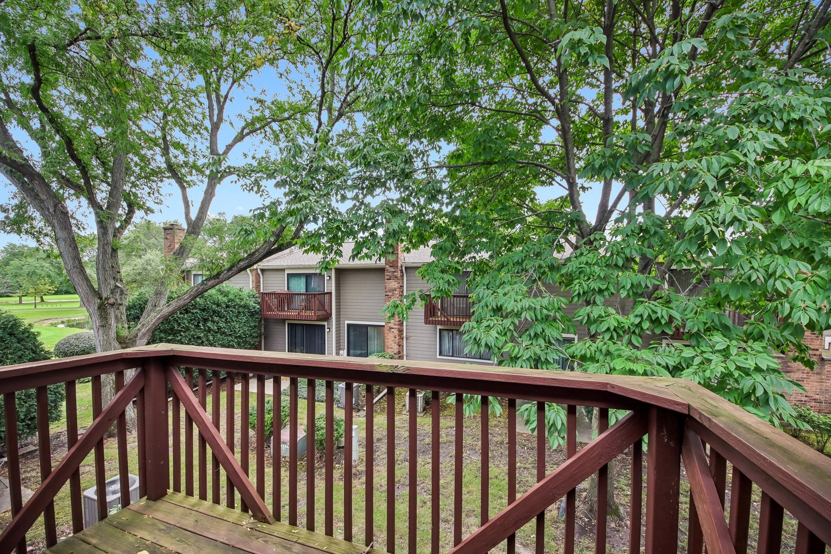 105 W Dover Drive Property Photo 46