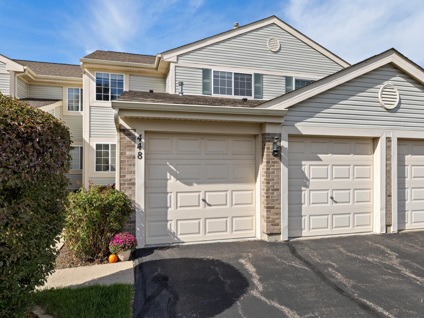 448 E Fawn Lane