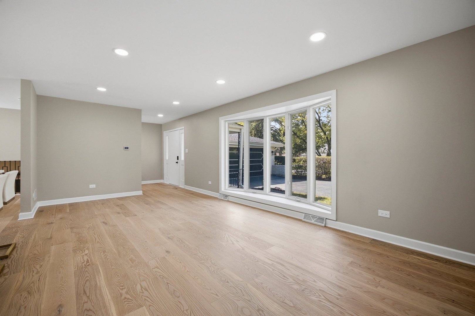8009 Winter Circle Property Photo 6