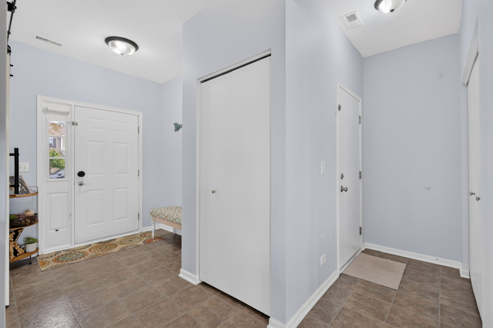 1611 Balboa Drive Property Photo 5