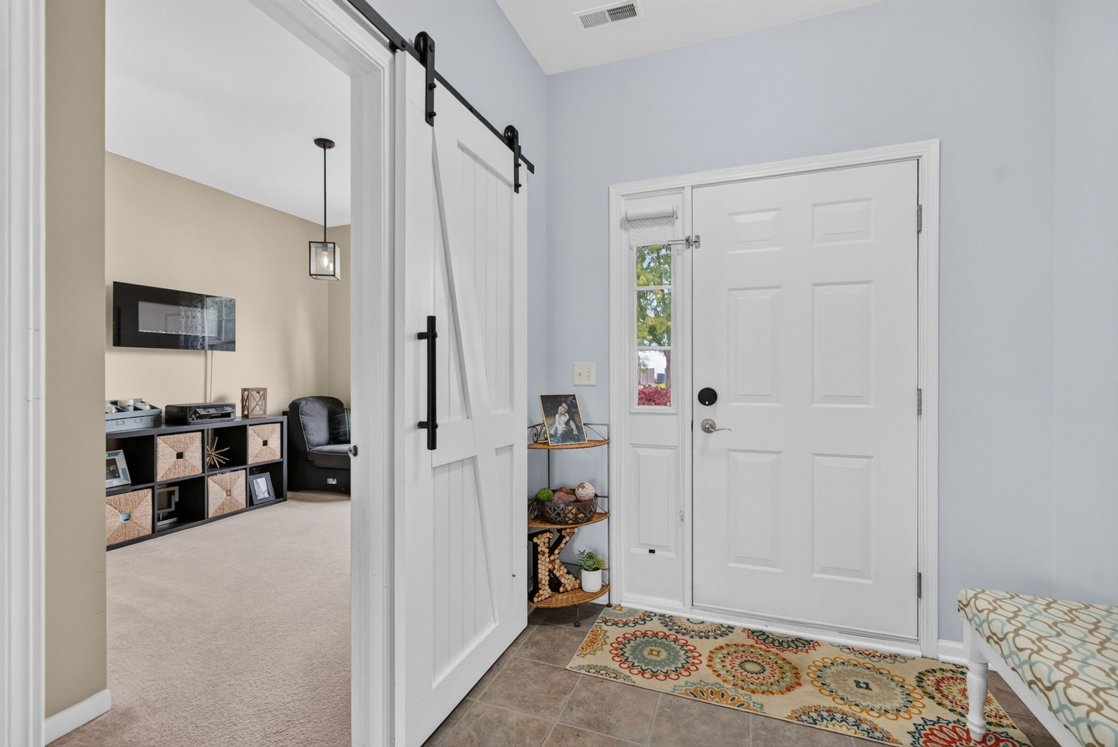 1611 Balboa Drive Property Photo 6