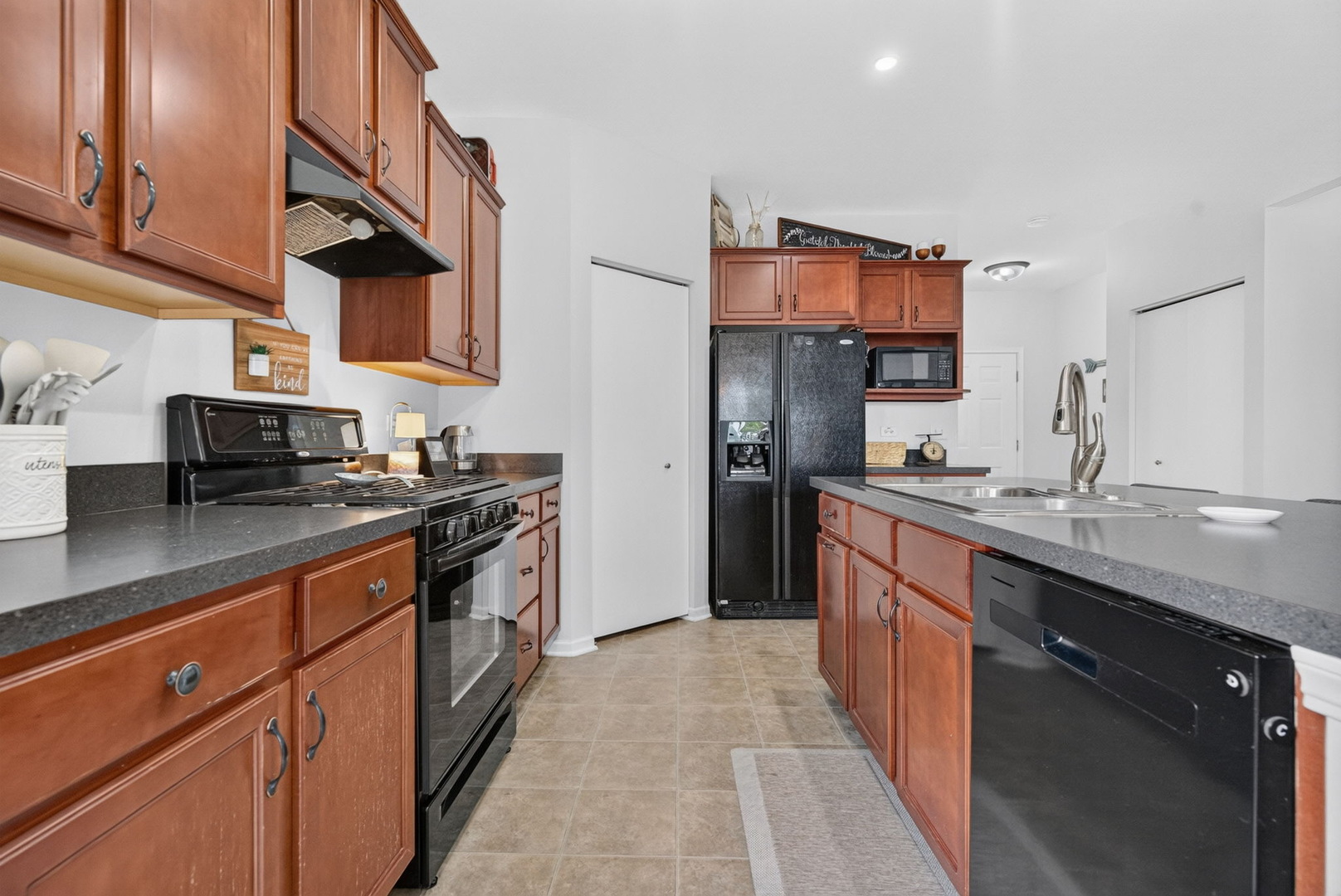 1611 Balboa Drive Property Photo 11