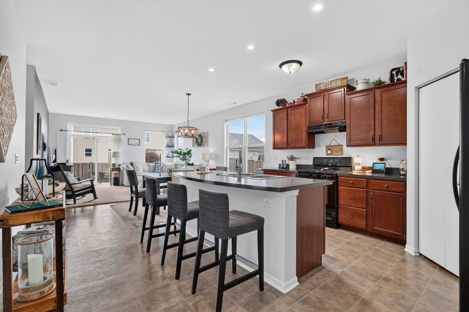 1611 Balboa Drive Property Photo 18