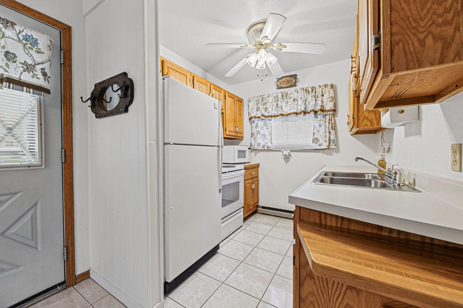 4 Oxbow Path Property Photo 4
